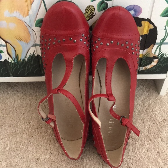 Chelsea Crew red studded t-strap heel - Picture 10 of 12